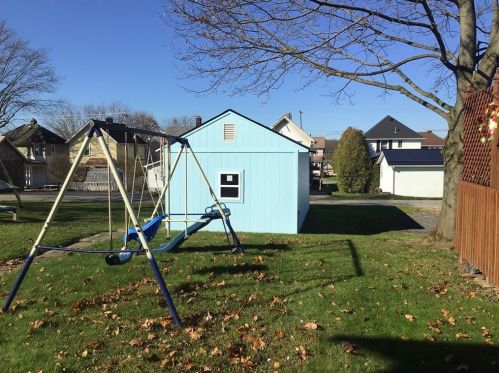 1626 Ashton Ave, Hermitage PA  16150-1026 exterior