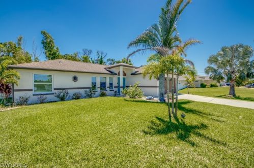 25 12th Pl, Cape Coral, FL 33993-7727