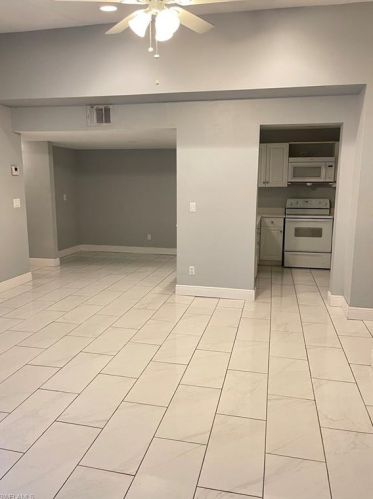 161 Santa Clara Dr, Naples FL  34104-5432 exterior