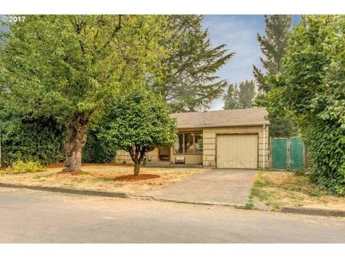1320 Kirby St, Mcminnville, OR 97128-3708