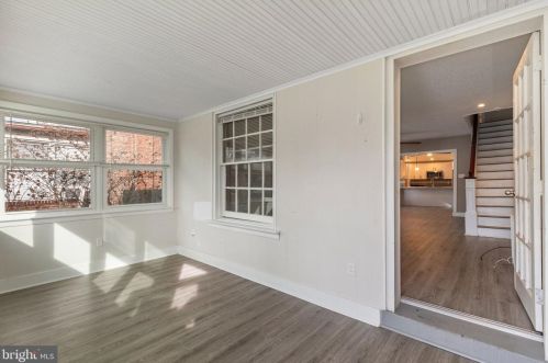 1005 Yates Ave, Boothwyn PA  19061-4636 exterior