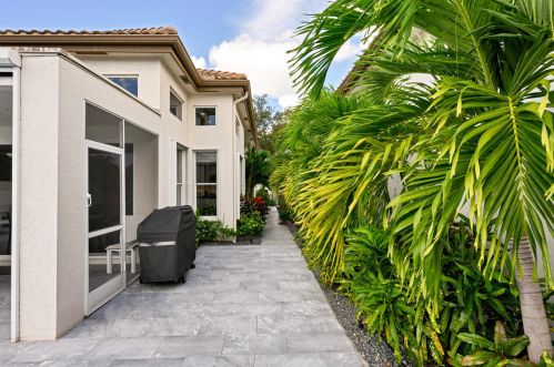 5824 25 Ter, Boca Raton FL 33431-7555 exterior