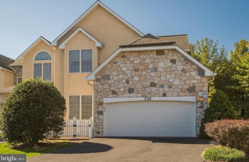 236 Winged Foot Dr, Blue Bell, PA 19422-3210