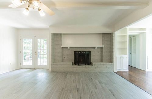 1309 Melrose Dr, Richardson TX  75080-3739 exterior