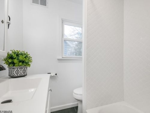 45 Fulton St, East Orange NJ  07017-2110 exterior