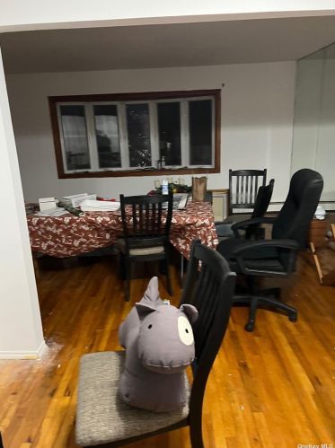 1437 Rosser Ave, Floral Park NY  11003-3030 exterior