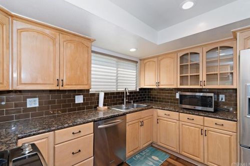 29620 Island View Dr, Palos Verdes Estates CA  90275-4653 exterior