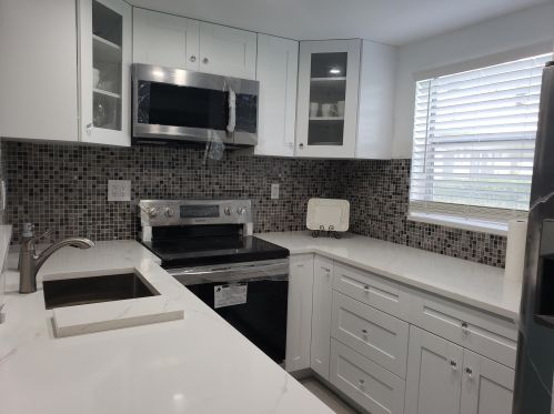 357 Sheffield O, West Palm Beach, FL 33417-1552