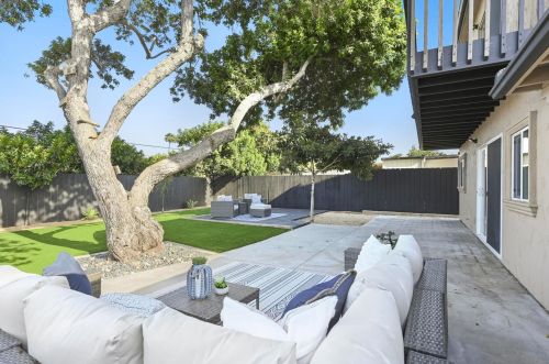 4031 Datcho Dr, San Diego CA 92117-4621 exterior