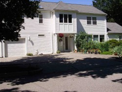 10 Van Roosen Rd, Newton, MA 02459-3541