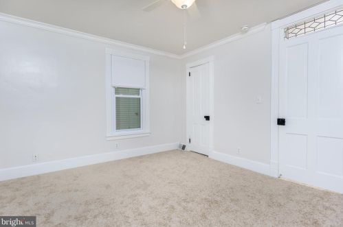 490 Elizabeth St, Highspire PA  17034-1522 exterior