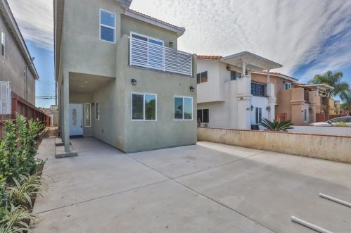 3877 Gamma St, San Diego, CA 92113-3914
