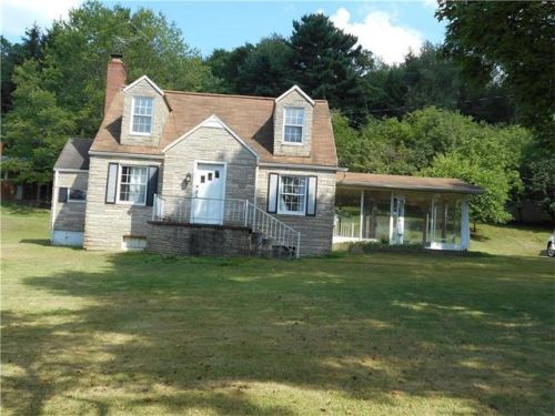 1140 Latrobe Crabtree Rd, Latrobe, PA 15650-5313