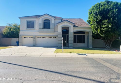 504 Swallow Ln, Gilbert AZ  85234-7923 exterior