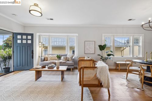 409 45th St, Oakland CA  94609-2124 exterior