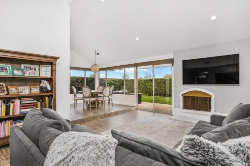2012 Port Chelsea Pl, Newport Beach, CA 92660-5350