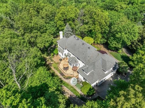 10 Masar Rd, Boonton NJ  07005-8900 exterior