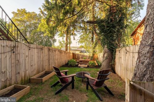 721 Orange St, Lancaster PA  17602-3118 exterior