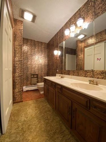 215 Jamestown Rd, Greenville PA  16125-9201 exterior