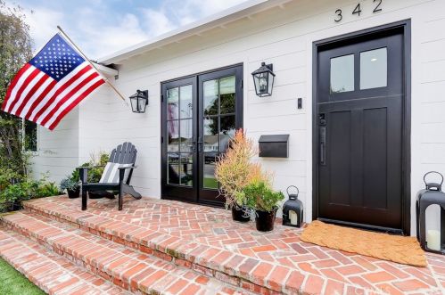 342 Avenue, Redondo Beach, CA 90277-5157
