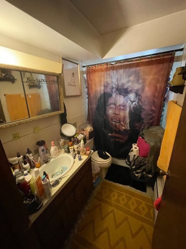 7031 Parrish Ave, Hammond IN  46323-2360 exterior