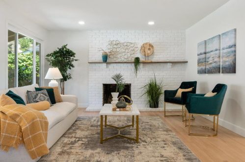 569 Crestmont Dr, Oakland CA 94619-2300 exterior