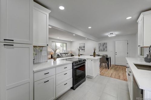 2045 Xavier St, Denver CO  80219-5048 exterior