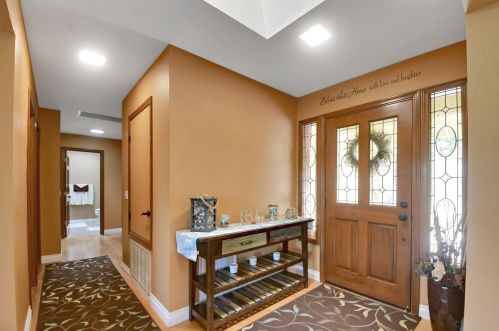 18883 Hummingbird Dr, Lake Wildwood, CA 95946-9694
