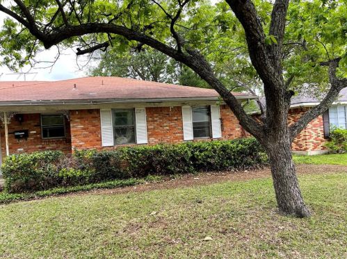 8309 Capriola Ln, Dallas, TX 75228-4924