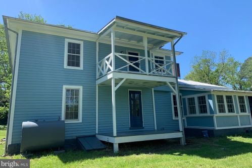 204 Holladay Ave, Gordonsville, VA 22942-9242
