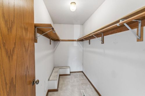 8219 57 Ave, Kenosha WI 53142-4728 exterior