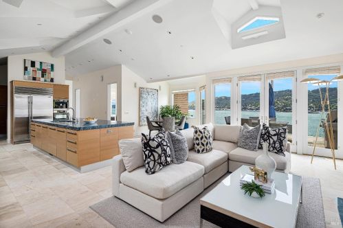 333 Belvedere Ave, Tiburon CA 94920-2429 exterior