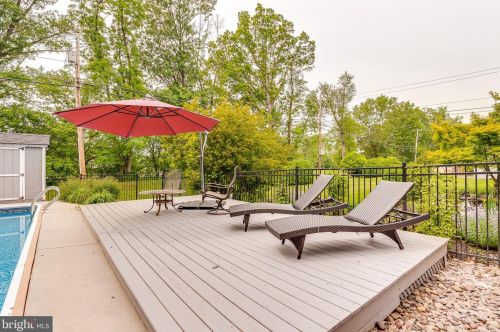 289 Packett Dr, Charles Town WV  25414-5099 exterior