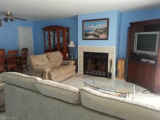 3907 Aeries Way, Virginia Beach VA  23455-1551 exterior