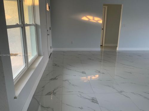 410 Lotus Ave, Sebring FL  33872-3321 exterior