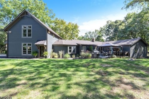 77 Sliker Rd, Glen Gardner, NJ 08826-3035