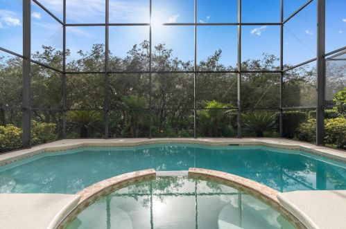 1439 Fairview Cir, Kissimmee FL 34747-6774 exterior