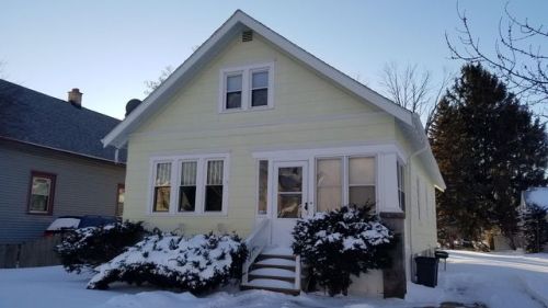7414 16 Ave, Kenosha WI  53143-1508 exterior