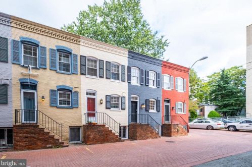 5 Snows Ct, Washington, DC 20037-2213
