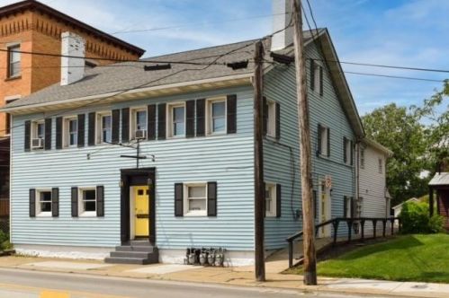 210 Neshannock Ave, New Wilmington, PA 16142-1180