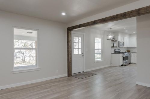 918 Hillcrest St, Denton TX  76201-2407 exterior