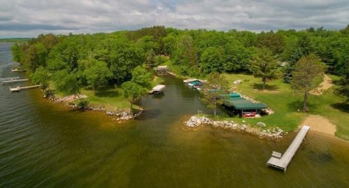 9217 Cooks Loop, Shingobee, MN 56484-2106