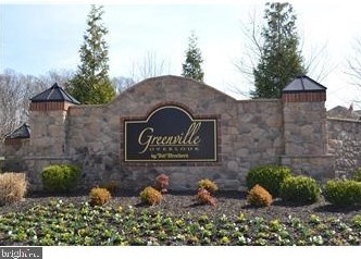 430 Arcadia Way, Wilmington DE  19808-1565 exterior