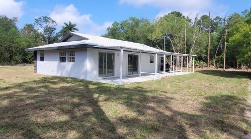 110 Leroy Ave, Lehigh Acres, FL 33936-2111