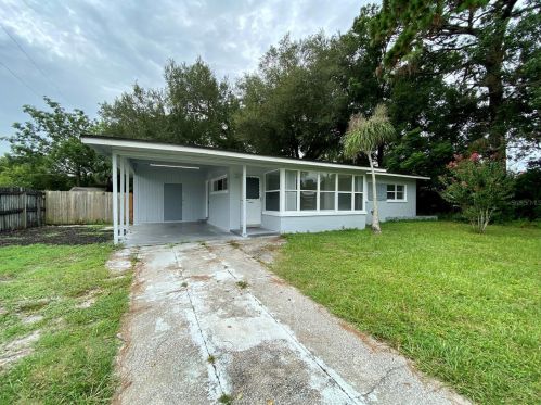 121 Shannon Dr, Sanford, FL 32773-5461