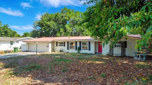 981 Oleander Dr, Winter Haven, FL 33880-4543