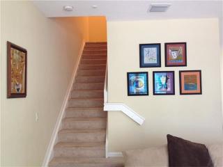 8264 Cascada Isles Dr, Hollywood FL  33024-8564 exterior