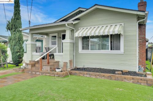 2283 80th Ave, Oakland CA  94605-3266 exterior