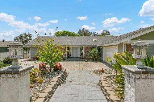 6651 Littler Dr, San Diego, CA 92119-2435