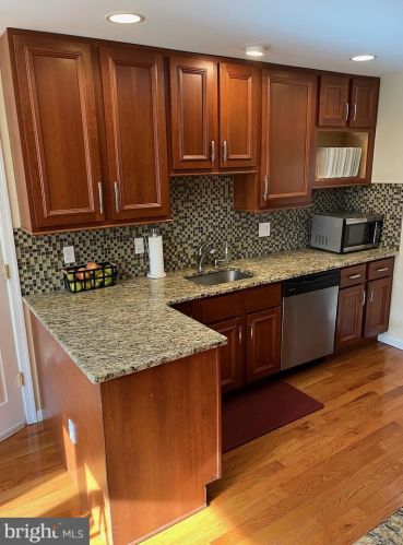 420 Rdg, Miquon PA 19444-2020 exterior